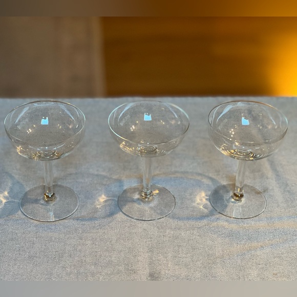 French coupe wine glasses (s/3) - Picture 3 of 4